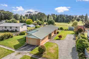 48 Kent Street, Mossburn