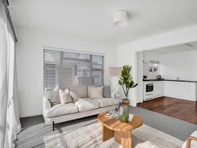 15 Alberta Road, Glen Avon