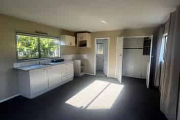 71A Glendene Avenue, Glendene