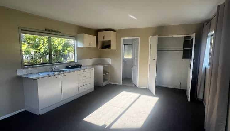 71A Glendene Avenue, Glendene