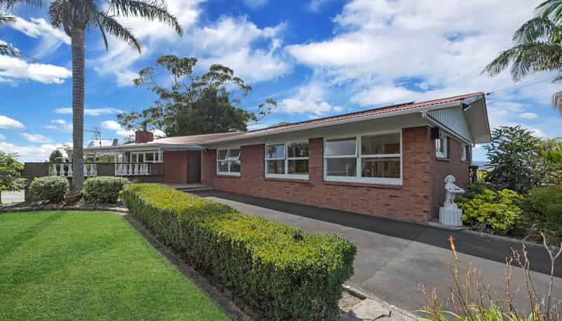 480 Whitford Road, Whitford