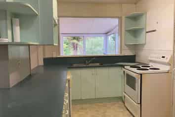 35 Sunnyside Road, Sunnyvale