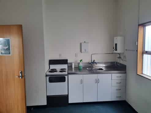 Office Facilities in Kelvin Grove - Great Value