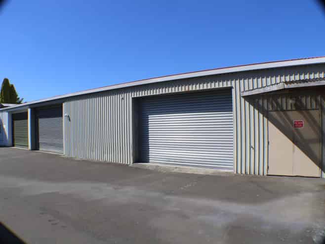 Central Workshop/ Shoowroom & Offices