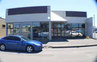 Central Workshop/ Shoowroom & Offices