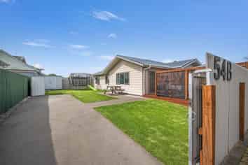 54B Russell Rd, Marewa