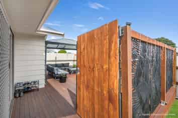 54B Russell Rd, Marewa