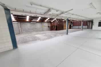 Central - Sales and/or Service Facility