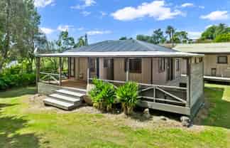 34 Toetoe Road, Otaika