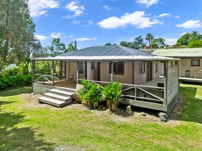 34 Toetoe Road, Otaika