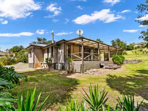 34 Toetoe Road, Otaika