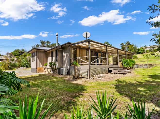 34 Toetoe Road, Otaika