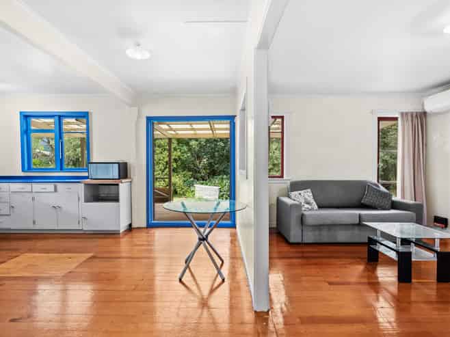 34 Toetoe Road, Otaika