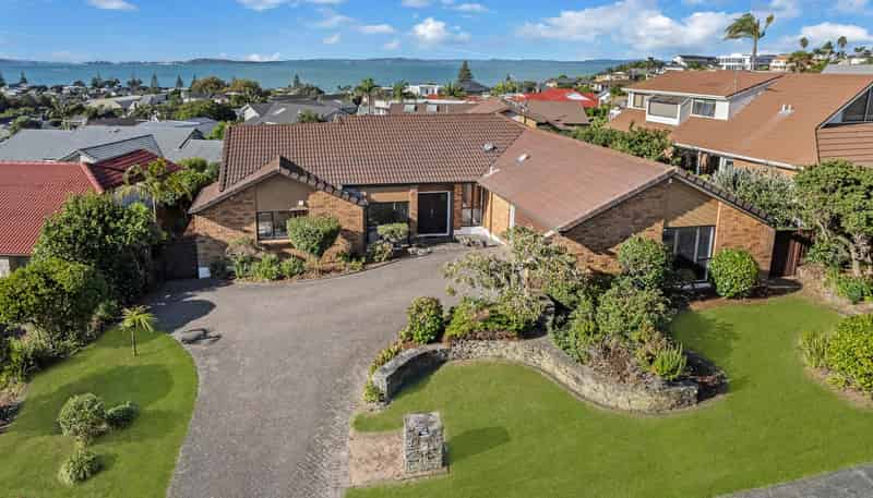 56 Oliver Road, Eastern Beach