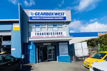 Modern Refurbished Space Near Lincoln Road