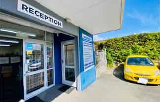 Modern Refurbished Space Near Lincoln Road