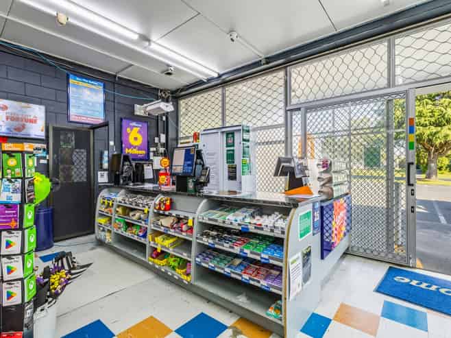 Supermarket Anchored Investment