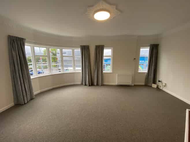 63-65B Whites Line East, Woburn