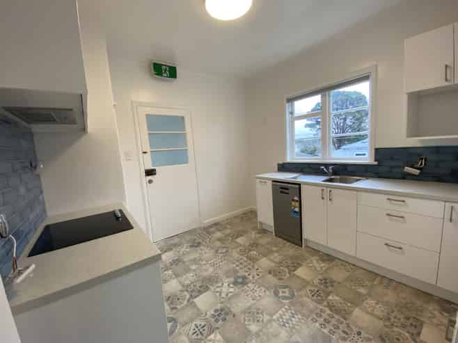 63-65B Whites Line East, Woburn