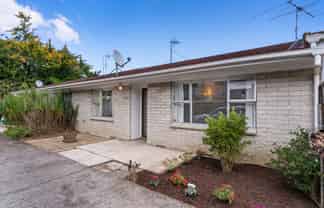 4/127 St George Street, Papatoetoe