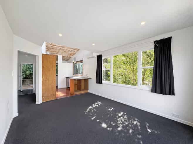6B Rewa Terrace, Tawa