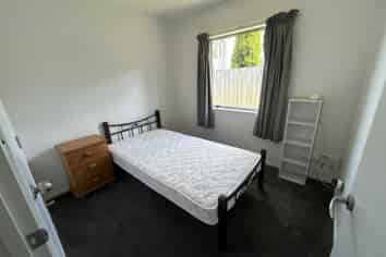 1/16 Dowding, Melville