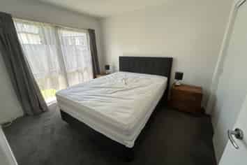 1/16 Dowding, Melville