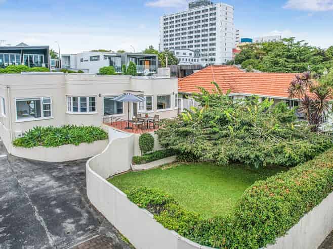 178 Pembroke Street, Hamilton Lake