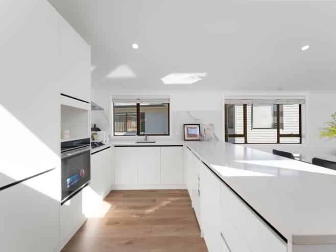 85 Pupuke Road, Northcote