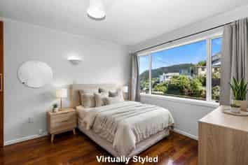 F1/165 Severn Street, Island Bay