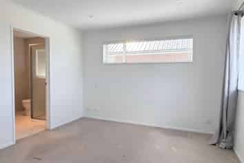 122 Clark Road, Hobsonville