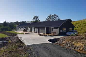 69 West Ridge Road, Maunu