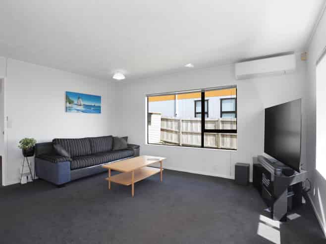 2b Kereru Street, Henderson