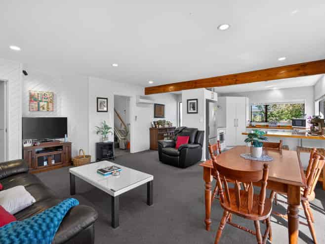 58 Aldinga Avenue, Stoke