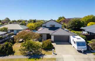 58 Aldinga Avenue, Stoke