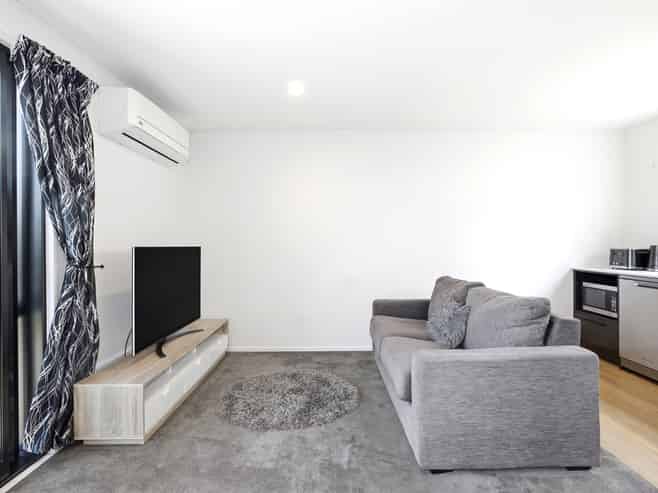 4/502 Armagh Street, Linwood