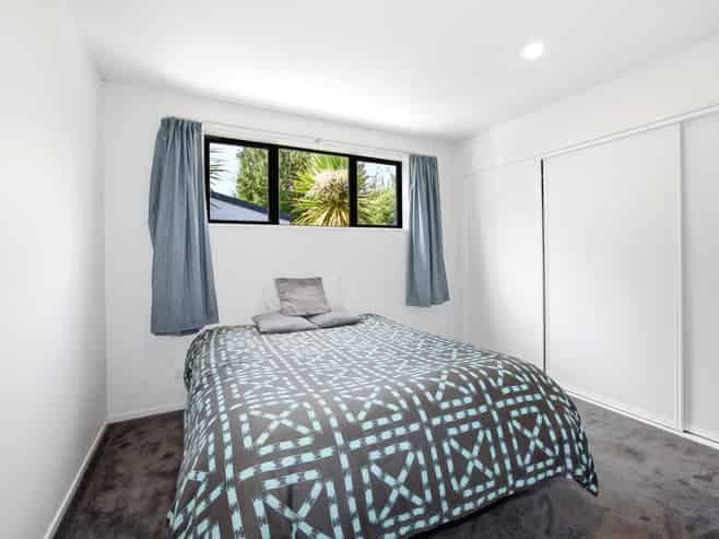 4/502 Armagh Street, Linwood