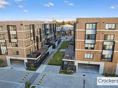 Multi-Unit/7 Rauemi Way, Te Atatu South