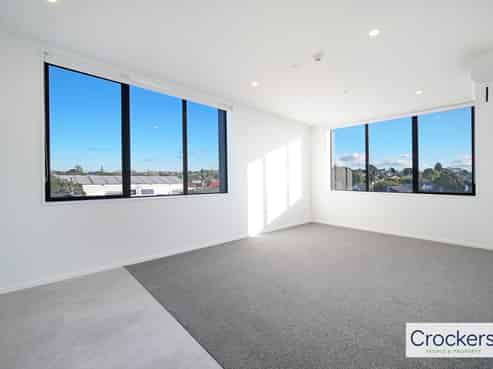 Multi-Unit/7 Rauemi Way, Te Atatu South