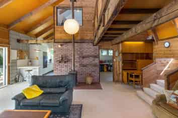 132-134 New York Street, Martinborough