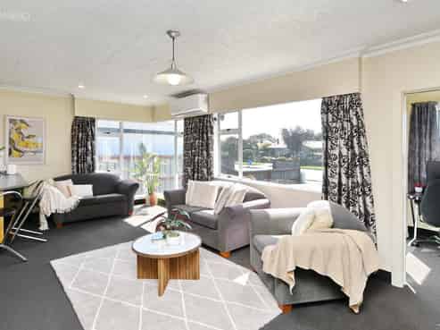 19 Belfast Road, Belfast