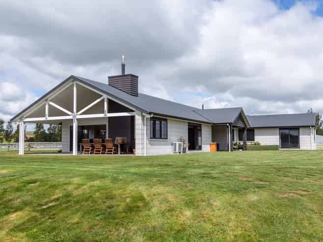 398A Opaki Kaiparoro Road, Masterton
