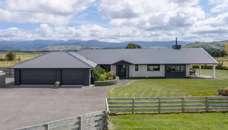 398A Opaki Kaiparoro Road, Masterton