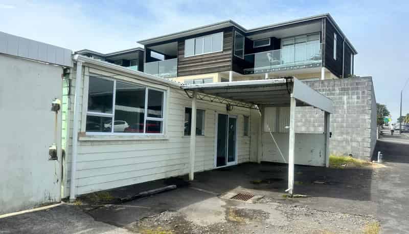 5 Mangorei Road, Strandon