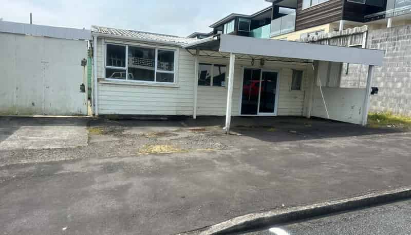 5 Mangorei Road, Strandon