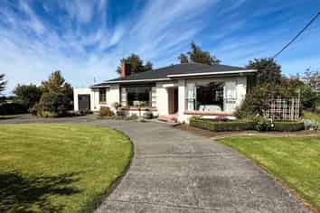 372 Looney Road, South Hillend