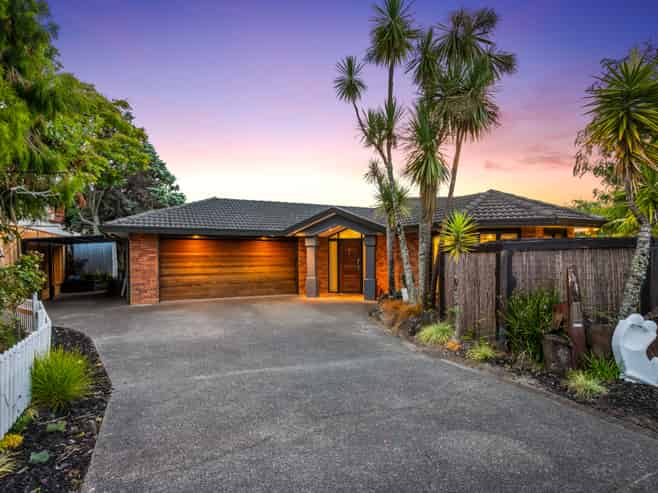 54 Roy Maloney Drive, Henderson