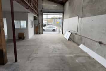 20 Ihakara Street – Versatile workshop space