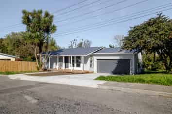 7 Fagan Street, Bulls