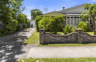 16  Lytton Street , Glenholme